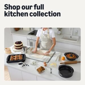 Amazon Basics Measuring Cups and Spoons